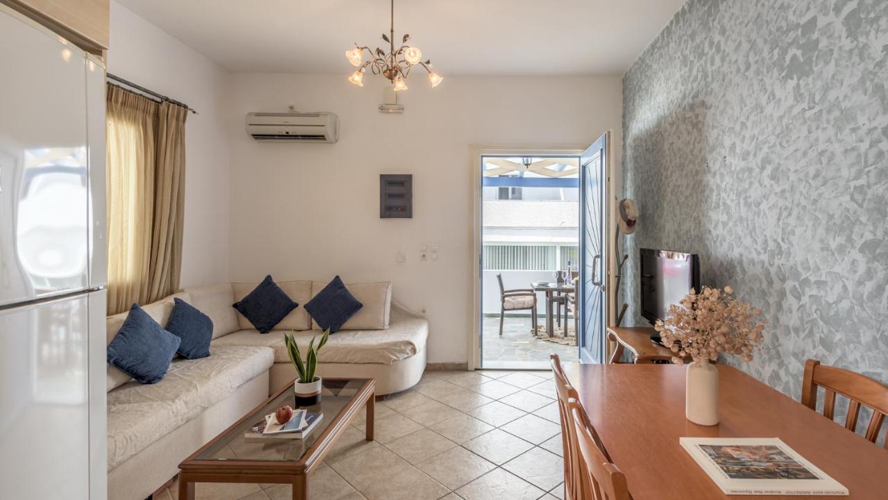 Apartment Delis *